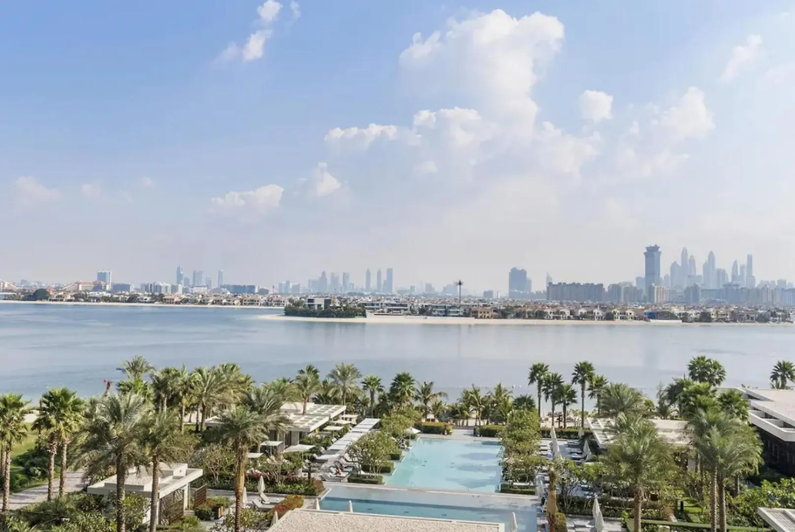 Luxurious 2-Bedroom Apartment At The Royal Atlantis Resort & Residences Dubai
