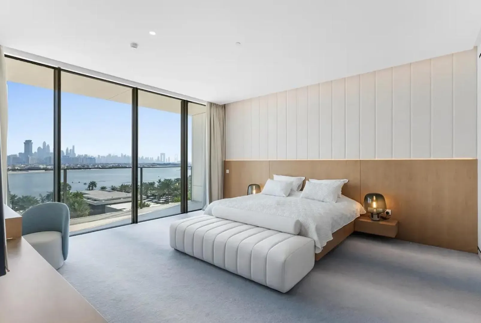 Luxurious 2-Bedroom Apartment At The Royal Atlantis Resort & Residences Dubai